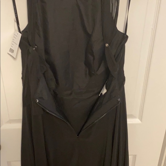 After Six Style 6760 Wedding/Prom/Black Tie Chiffon Halter Dress - Picture 10 of 15